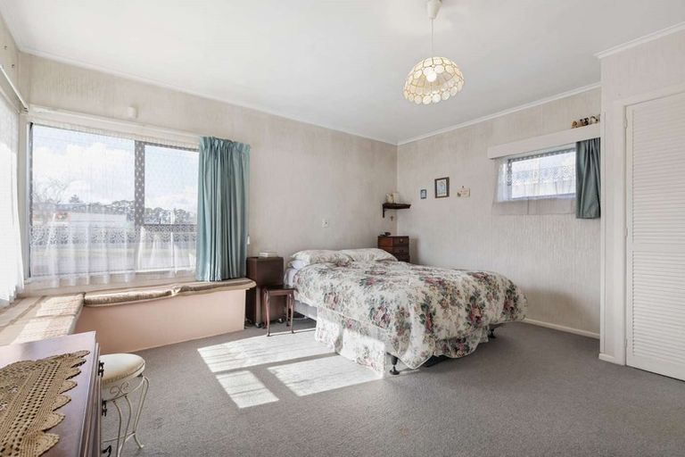 Photo of property in 19 Scotts Road, Manurewa East, Auckland, 2102