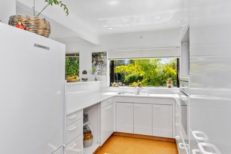 Photo of property in 34 Kotuku Place, Matua, Tauranga, 3110