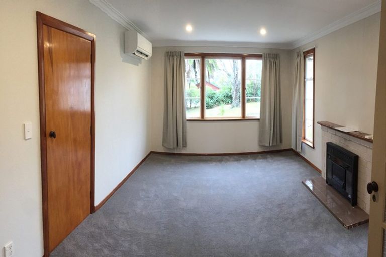 Photo of property in 24 Gloucester Street, Silverstream, Upper Hutt, 5019