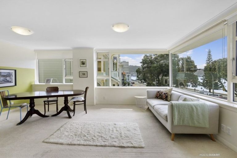 Photo of property in Clifton Towers, 202 Oriental Parade, Oriental Bay, Wellington, 6011