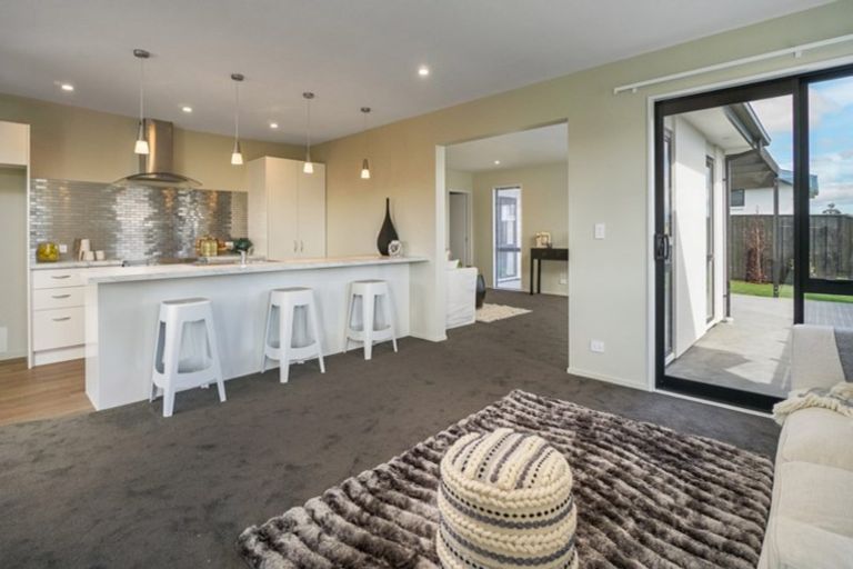 Photo of property in 2 Denton Street, Amberley, 7410