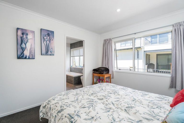 Photo of property in 16 Leeward Drive, Whitianga, 3510