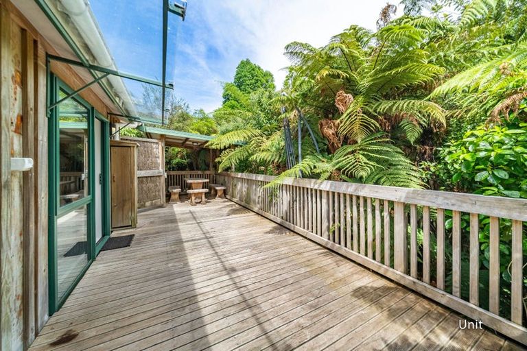 Photo of property in 23 Crest Road, Akatarawa, Upper Hutt, 5372