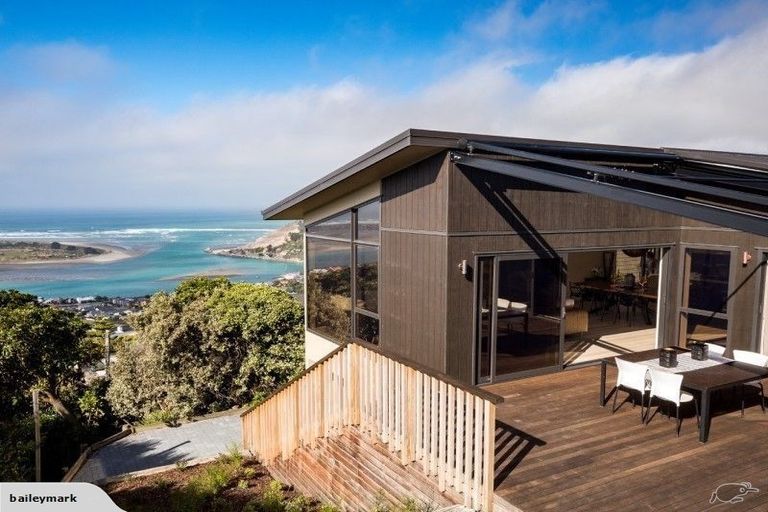 Photo of property in 109c Moncks Spur Road, Redcliffs, Christchurch, 8081