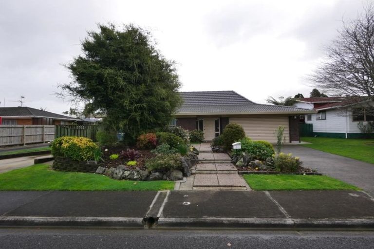 Photo of property in 37 Manse Road, Pahurehure, Papakura, 2113