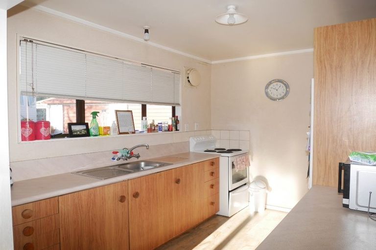 Photo of property in 13 Redwood Close, Paraparaumu, 5032