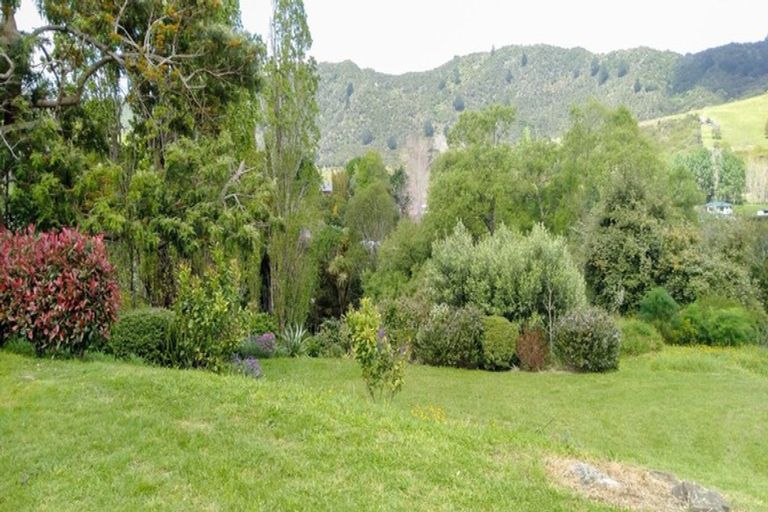 Photo of property in 16 Te Ana Lane, Thames, 3577