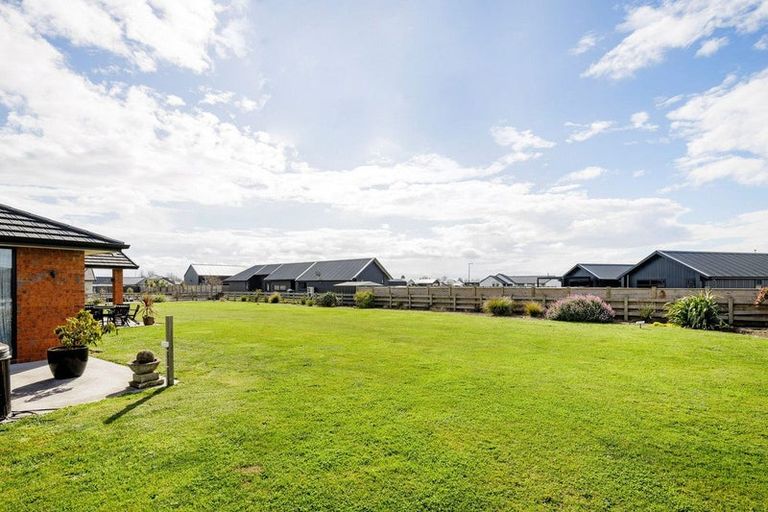 Photo of property in 43 Seachange Drive, Leamington, Cambridge, 3432