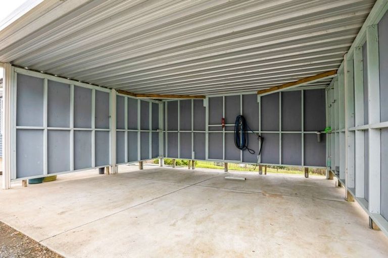 Photo of property in 175 Ireland Road, Waitoki, Kaukapakapa, 0871