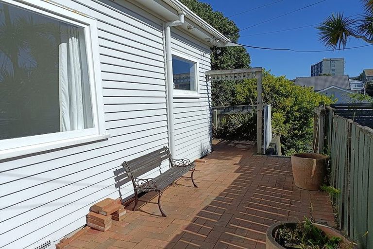 Photo of property in 24 Stoke Street, Newtown, Wellington, 6021