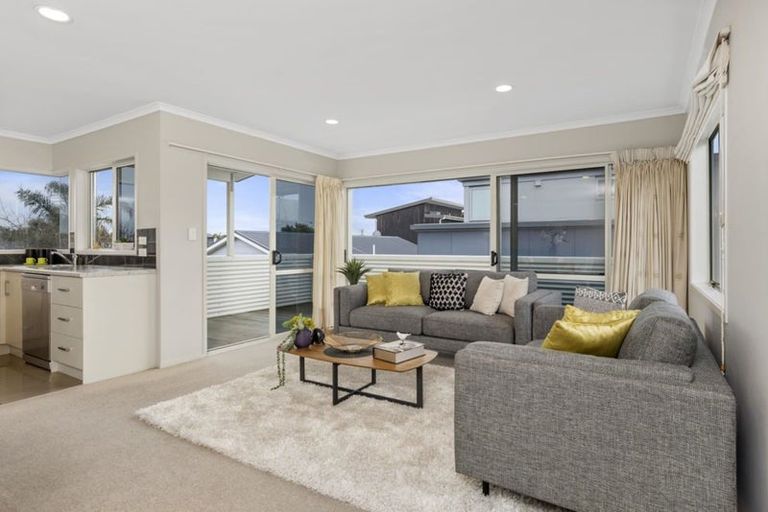 Photo of property in 233b Dickson Road, Papamoa Beach, Papamoa, 3118