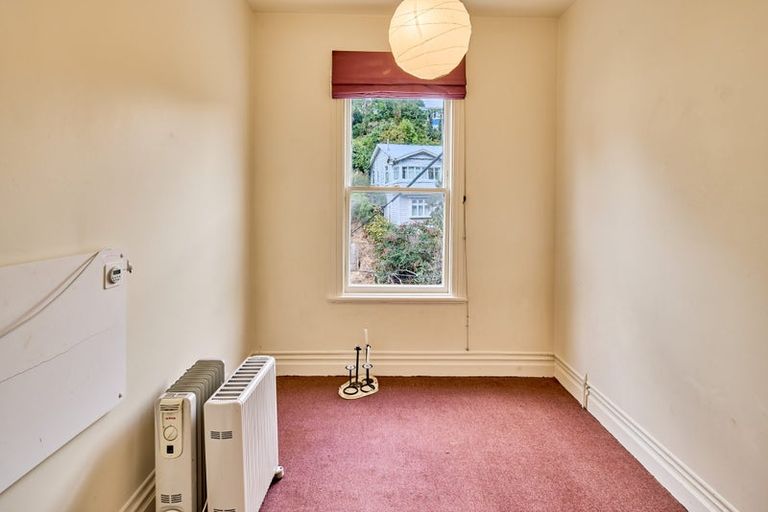 Photo of property in 21 Adams Terrace, Aro Valley, Wellington, 6021