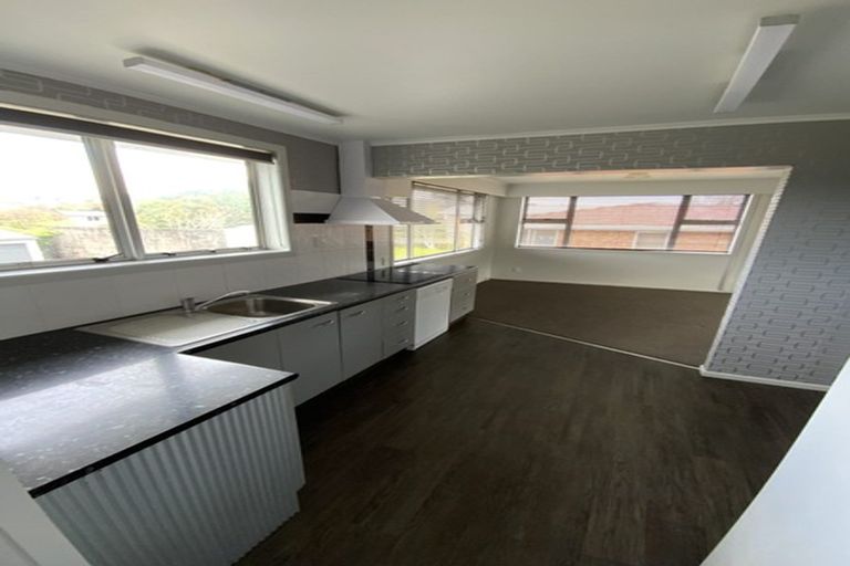 Photo of property in 26 Hua Street, Bell Block, New Plymouth, 4312