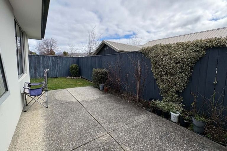 Photo of property in 4 Judge And Jury Drive, Lake Hayes, Queenstown, 9304