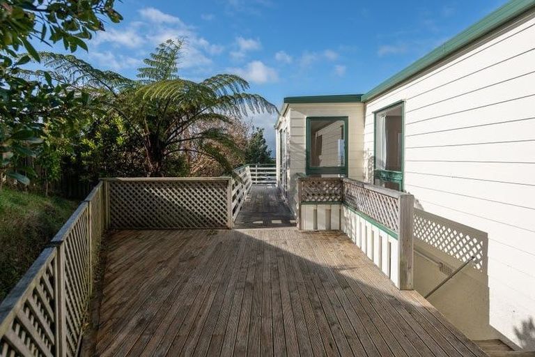 Photo of property in 15 Nagpur Terrace, Broadmeadows, Wellington, 6035