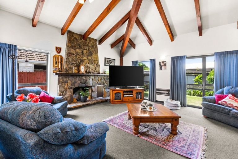 Photo of property in 35 Ngarimu Crescent, Taradale, Napier, 4112