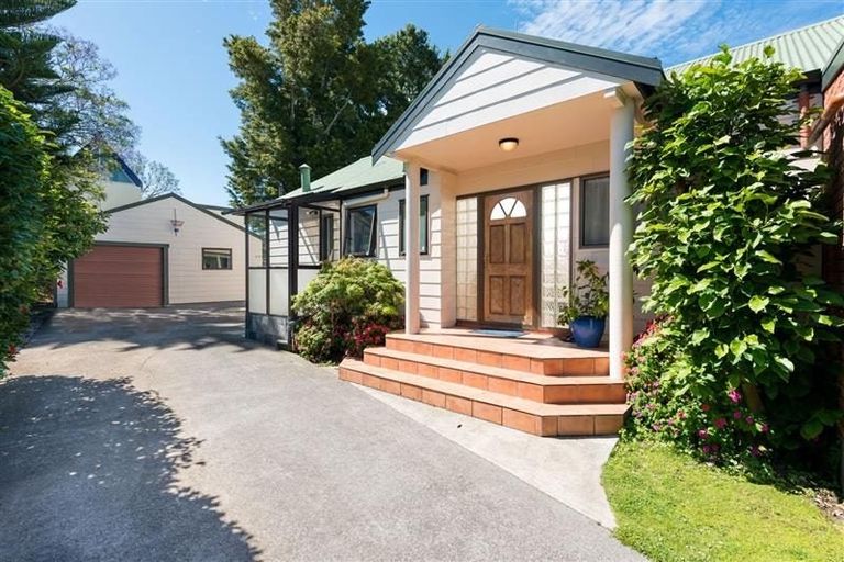 Photo of property in 3 Idesia Grove, Matua, Tauranga, 3110