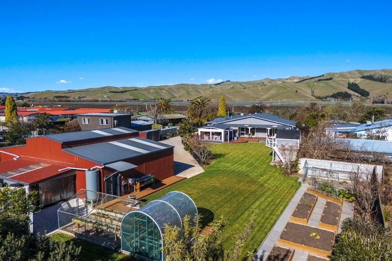 Photo of property in 11 School Road, Riverlands, Blenheim, 7274