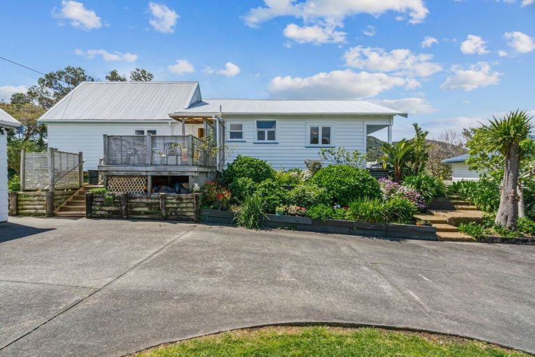 Photo of property in 1 Taurikura Street, Whangarei Heads, Whangarei, 0174