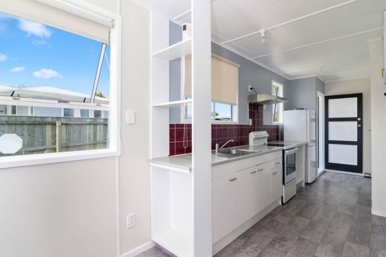 Photo of property in 22 Fenruss Street, Fairy Springs, Rotorua, 3015