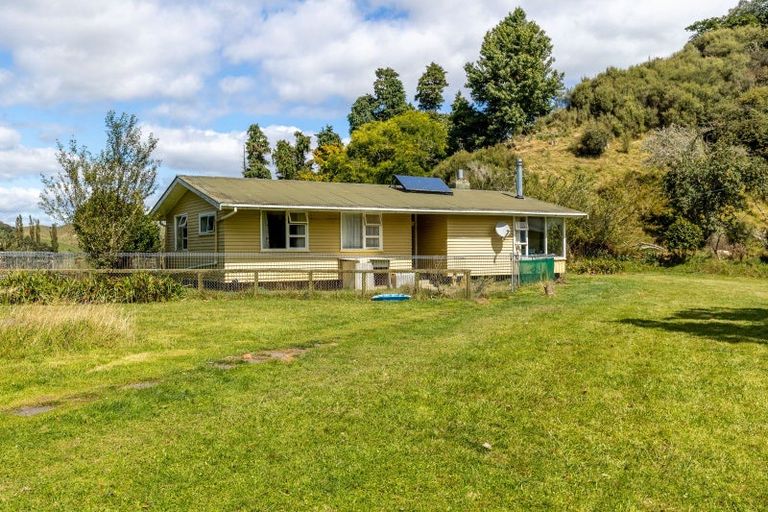 Photo of property in 1682 Ohura Road, Douglas, Stratford, 4392