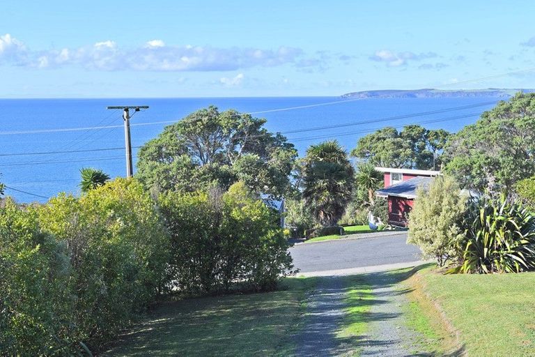 Photo of property in 49 Barrier View Road, Leigh, 0985