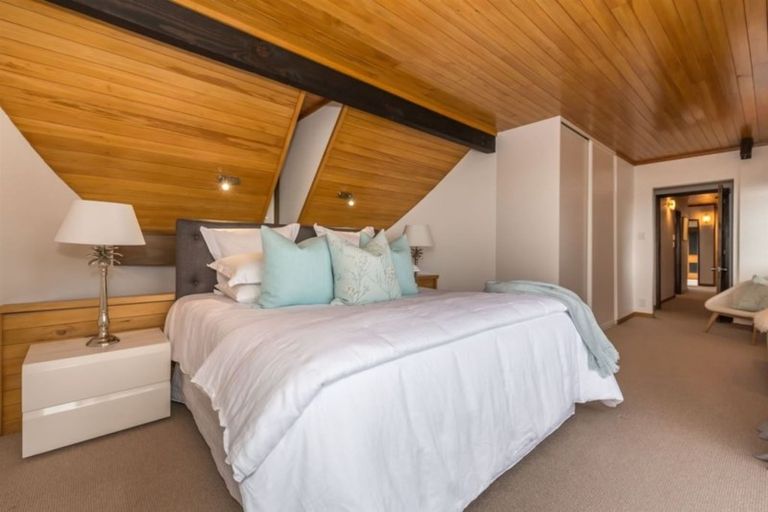 Photo of property in 20 Patmos Place, Mount Pleasant, Christchurch, 8081