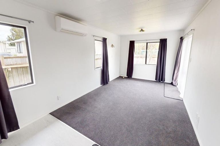 Photo of property in 126a Roberts Line, Kelvin Grove, Palmerston North, 4414