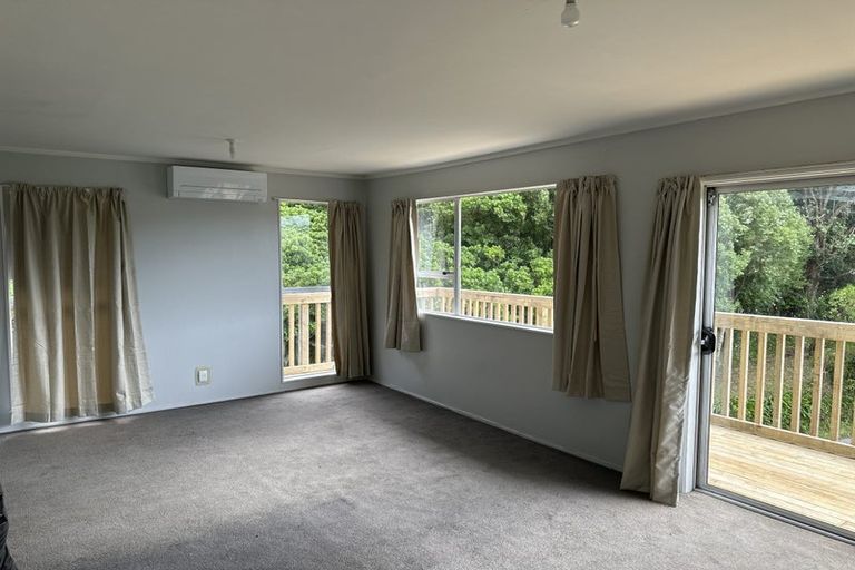 Photo of property in 9 Monmouth Way, Wilton, Wellington, 6012