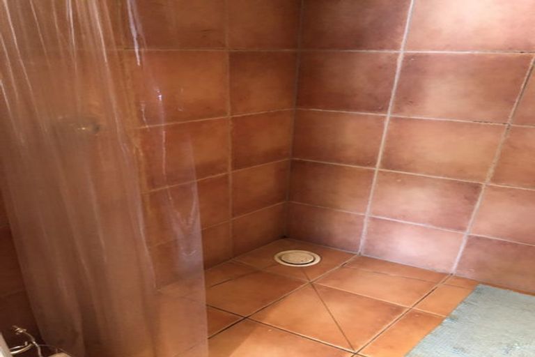 Photo of property in 1 Lydia Way, Karori, Wellington, 6012