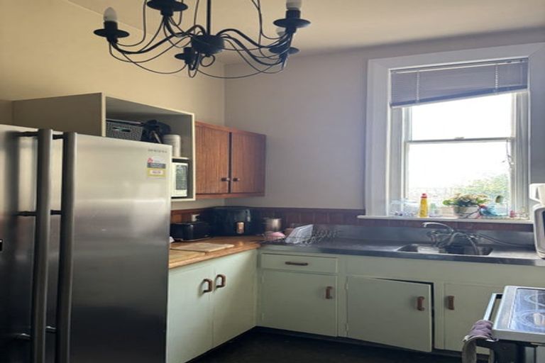 Photo of property in 1/51 Manor Place, Dunedin Central, Dunedin, 9016