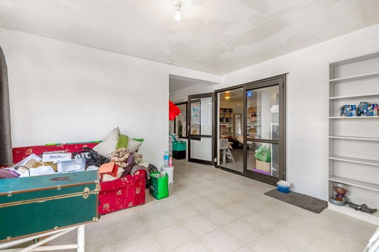 Photo of property in 14 Malaspina Place, Papatoetoe, Auckland, 2025