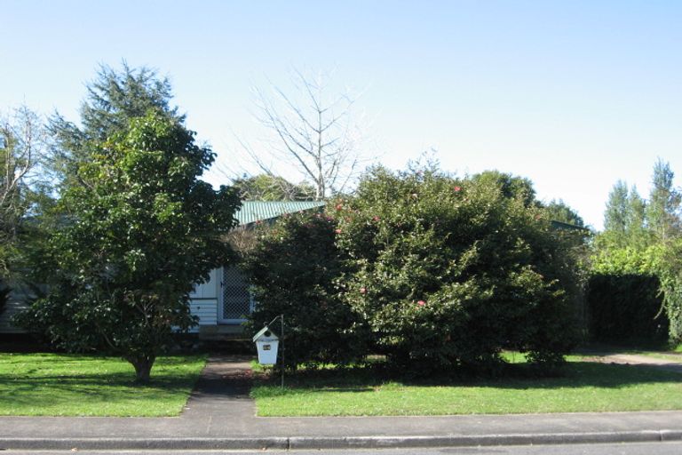 Photo of property in 24 Eastburn Street, Papakura, 2110