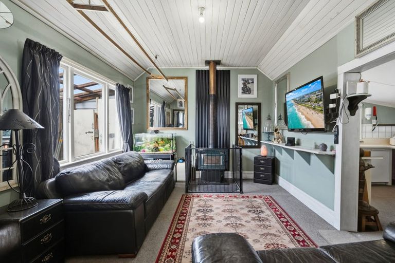 Photo of property in 715 Bluff Highway, Clifton, Invercargill, 9877