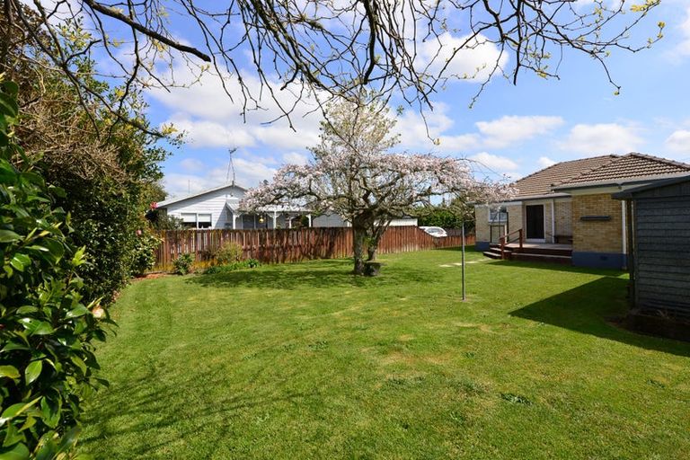 Photo of property in 36 Oxford Street, Fairfield, Hamilton, 3214