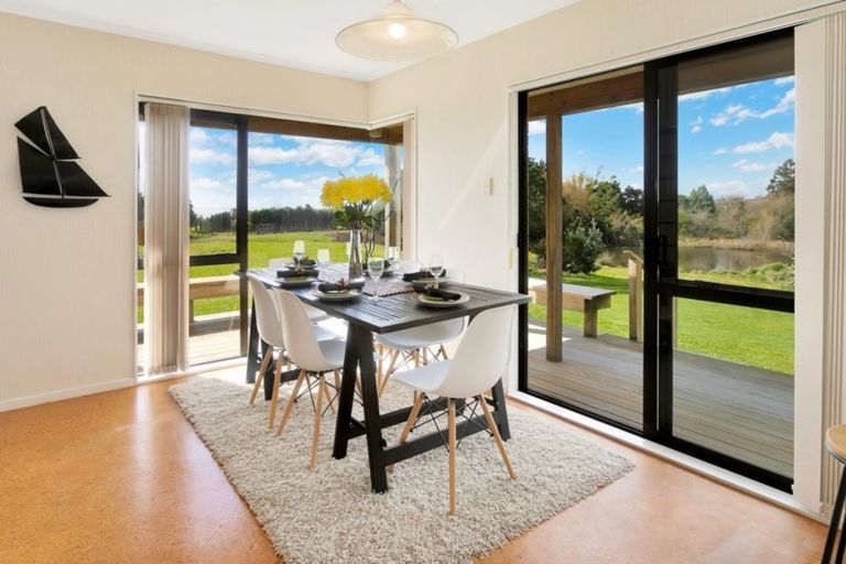 Photo of property in 359 Clarks Beach Road, Clarks Beach, Pukekohe, 2679