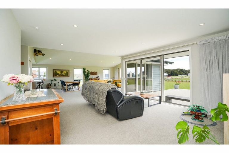 Photo of property in 115 Blairlogie Close, Otatara, Invercargill, 9879
