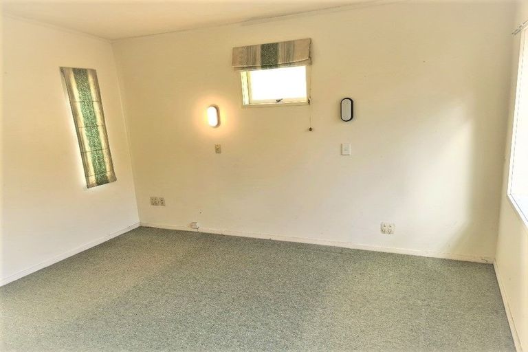 Photo of property in 9 Rangitira Avenue, Takapuna, Auckland, 0622