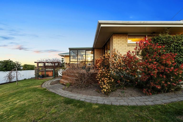 Photo of property in 120 Major Hornbrook Road, Mount Pleasant, Christchurch, 8081