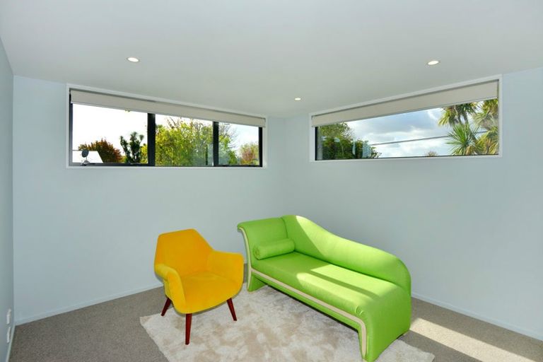 Photo of property in 41d Avonhead Road, Avonhead, Christchurch, 8042