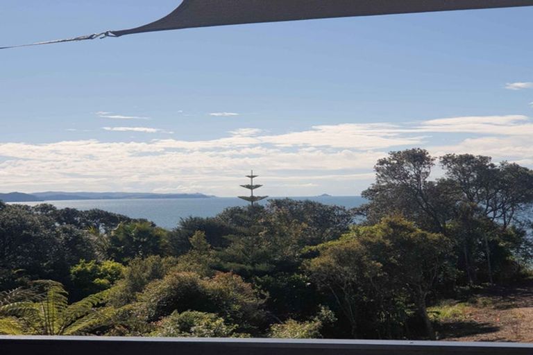 Photo of property in 174 Howard Road, Orere Point, 2585