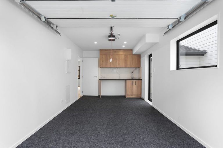 Photo of property in 137 Pooks Road, Ranui, Auckland, 0612