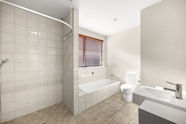 Photo of property in 22b Sayer Street, Frankton, Hamilton, 3204