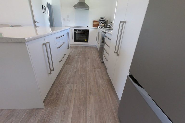 Photo of property in 9 Meenas Place, Cable Bay, 0420