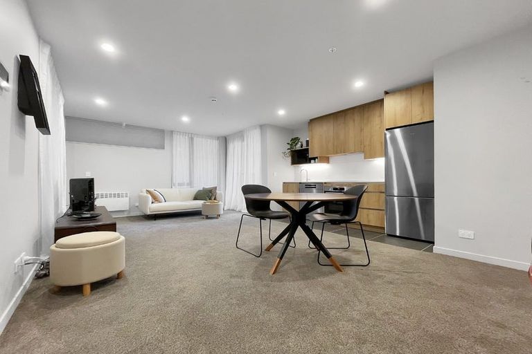 Photo of property in 201/212 Willis Street, Te Aro, Wellington, 6011