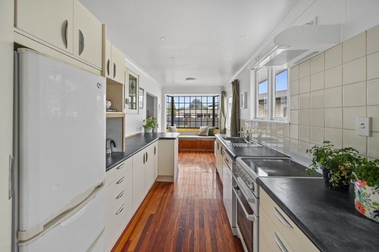 Photo of property in 60 Downing Avenue, Pirimai, Napier, 4112