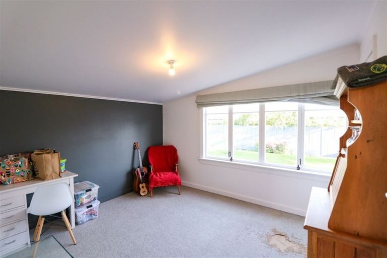 Photo of property in 26 Connolly Street, Geraldine, 7930