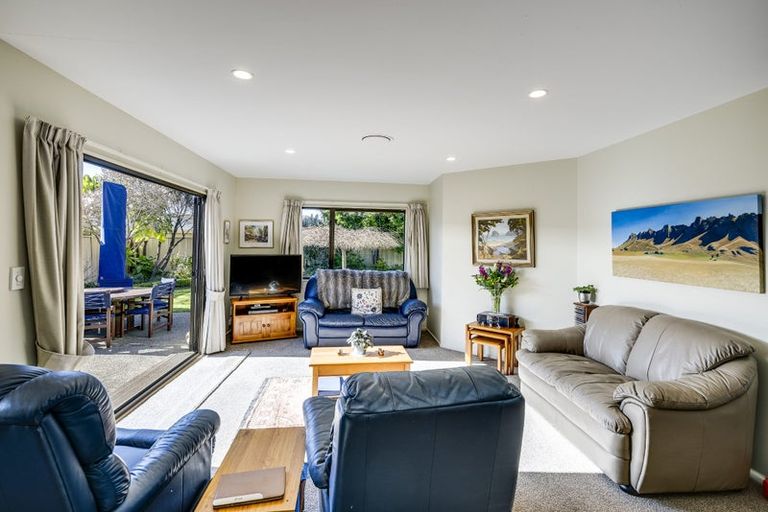 Photo of property in 369 Church Road, Greenmeadows, Napier, 4112