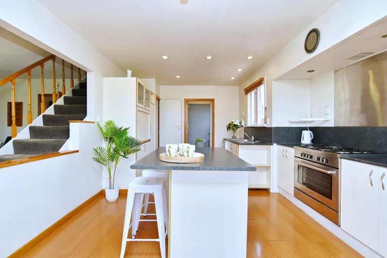 Photo of property in 15 Glenmore Avenue, Casebrook, Christchurch, 8051