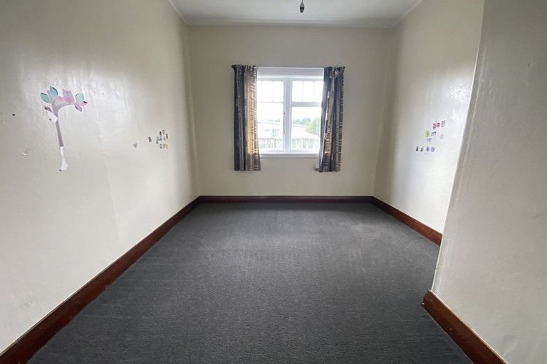 Photo of property in 10 Lowther Street, Whanganui, 4500